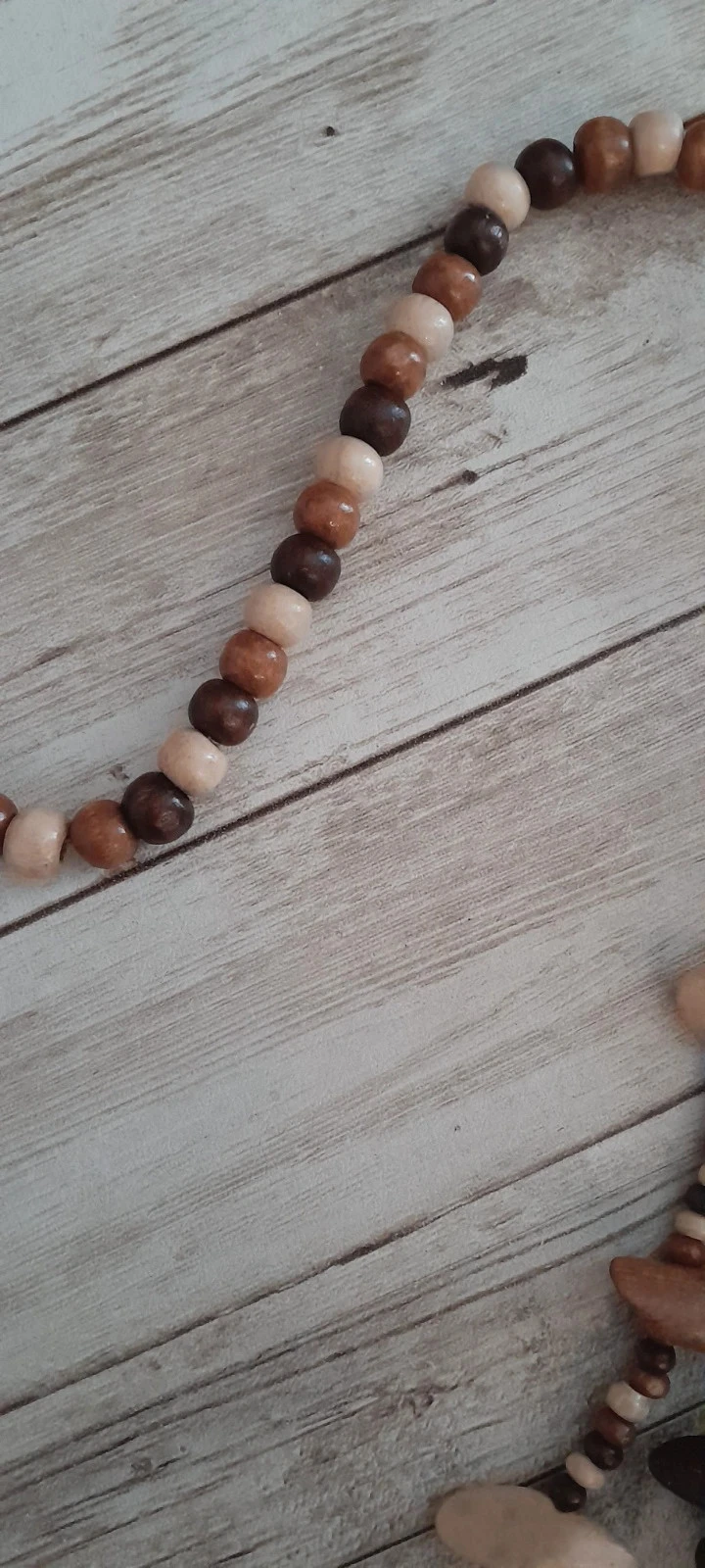 Collar de madera, estilo étnico en colores marrón, crema, beige oscuro – photo 5